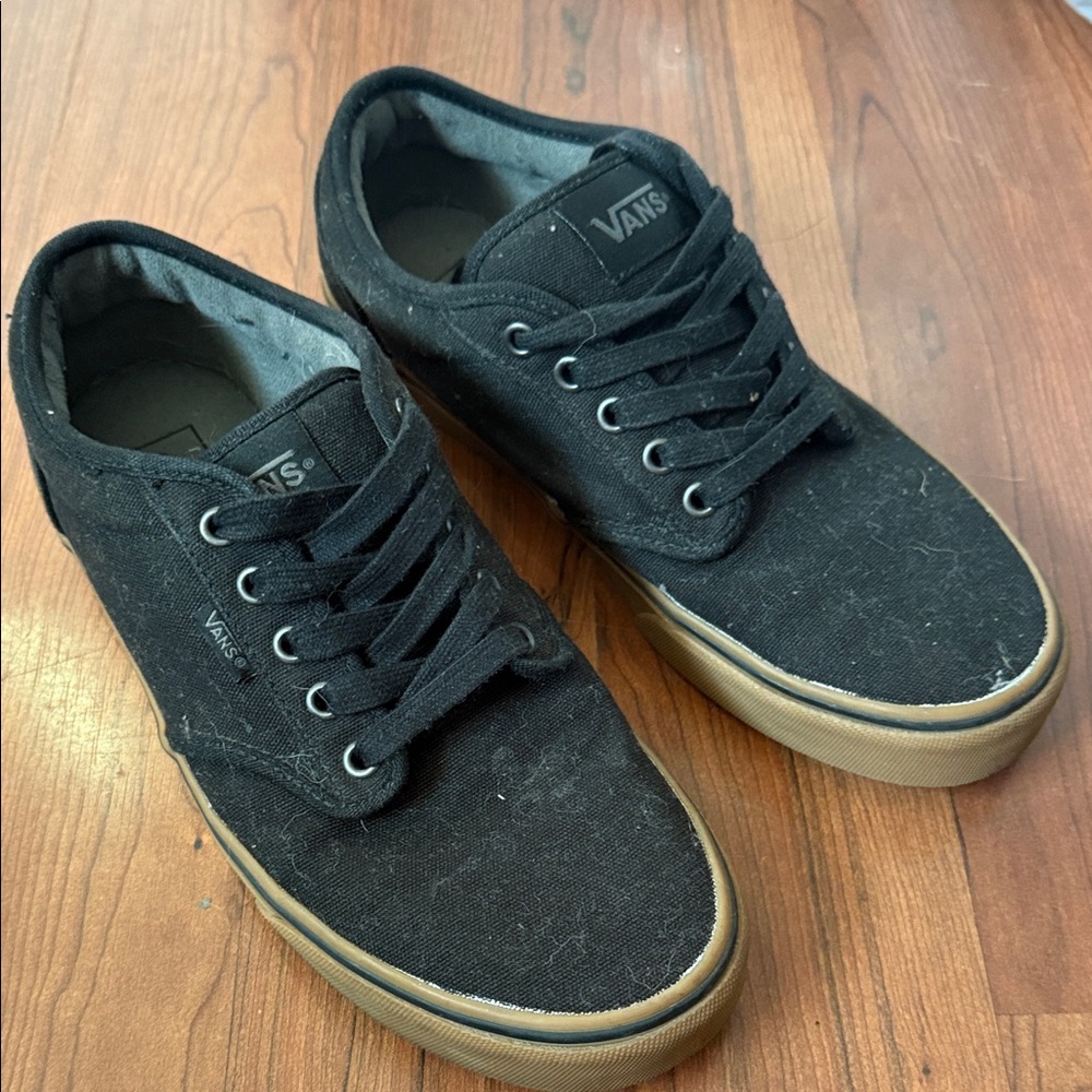 Vans Men's Black and Tan Sneakers